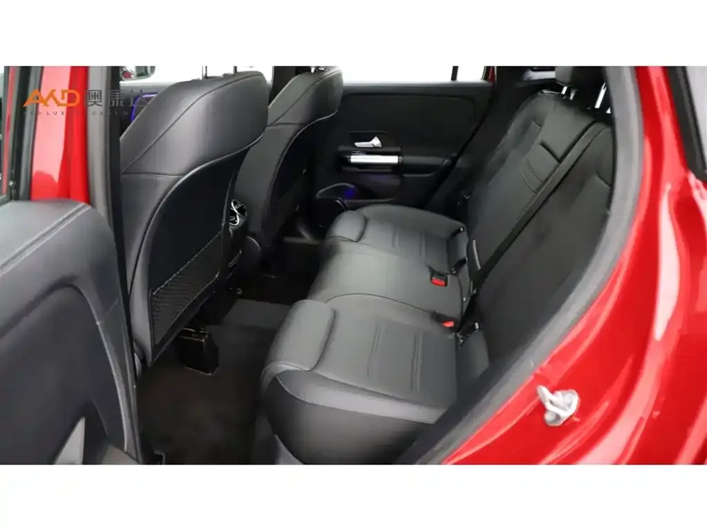 Mercedes-Benz GLA — фото 10