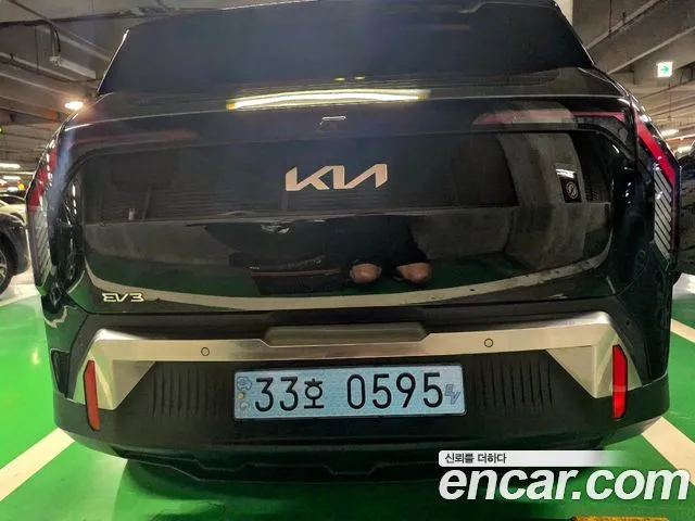 Kia EV3 — фото 9