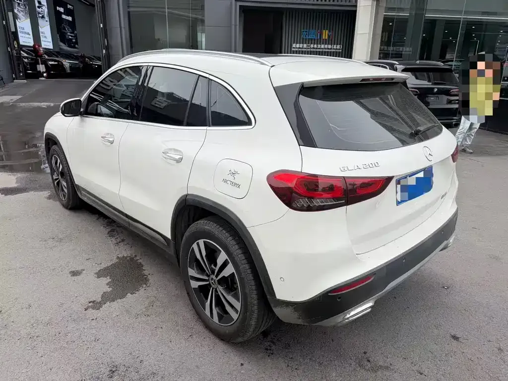 Mercedes-Benz GLA — фото 9