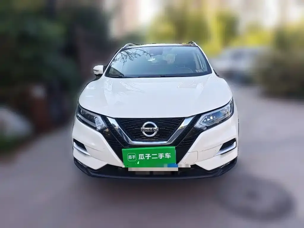 Nissan Qashqai — фото 7