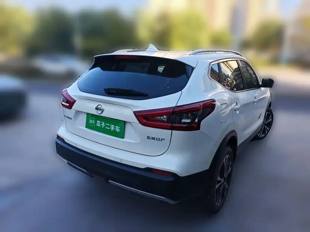 Nissan Qashqai — фото 2