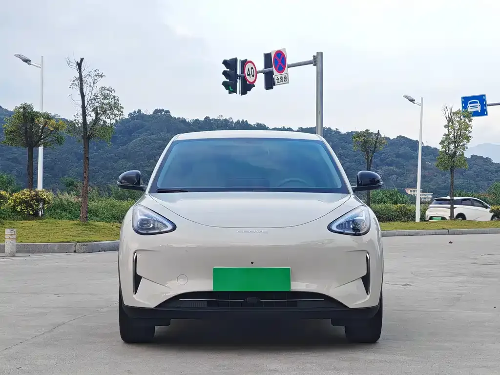 Geely Starburst — фото 10