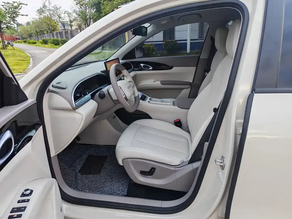 Geely Starburst — фото 8