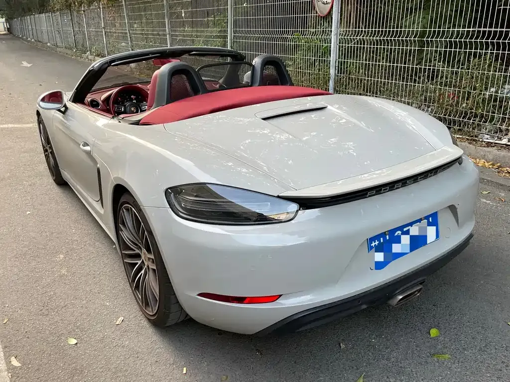 Porsche 718 — фото 10