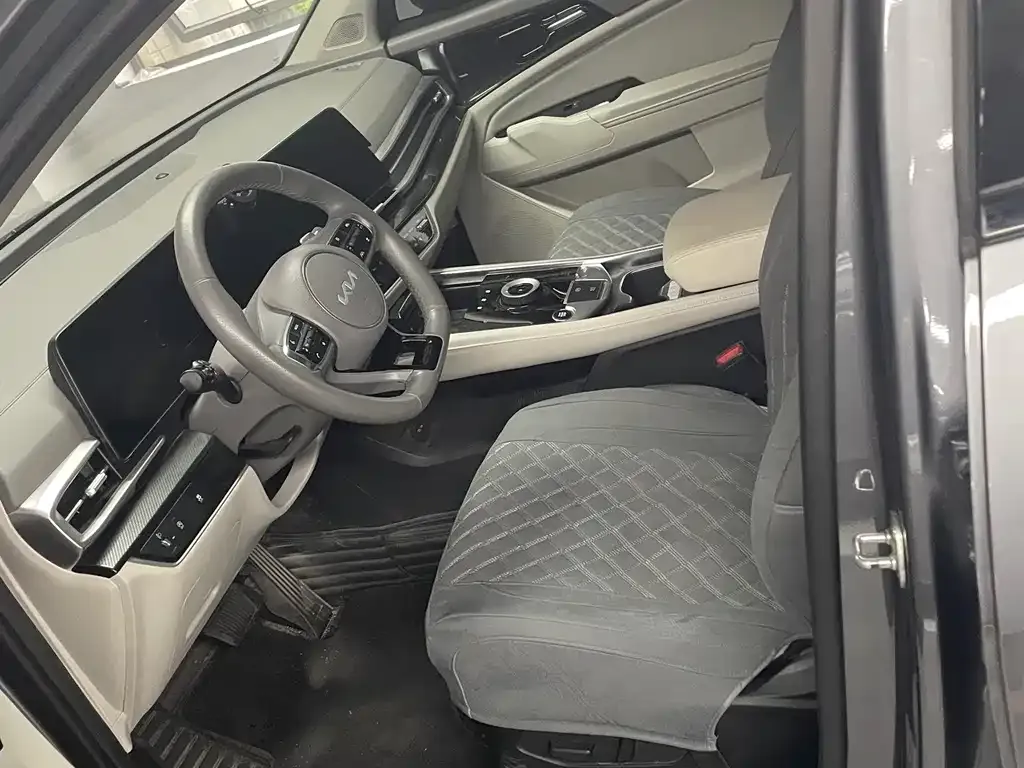 Kia Sportage — фото 5