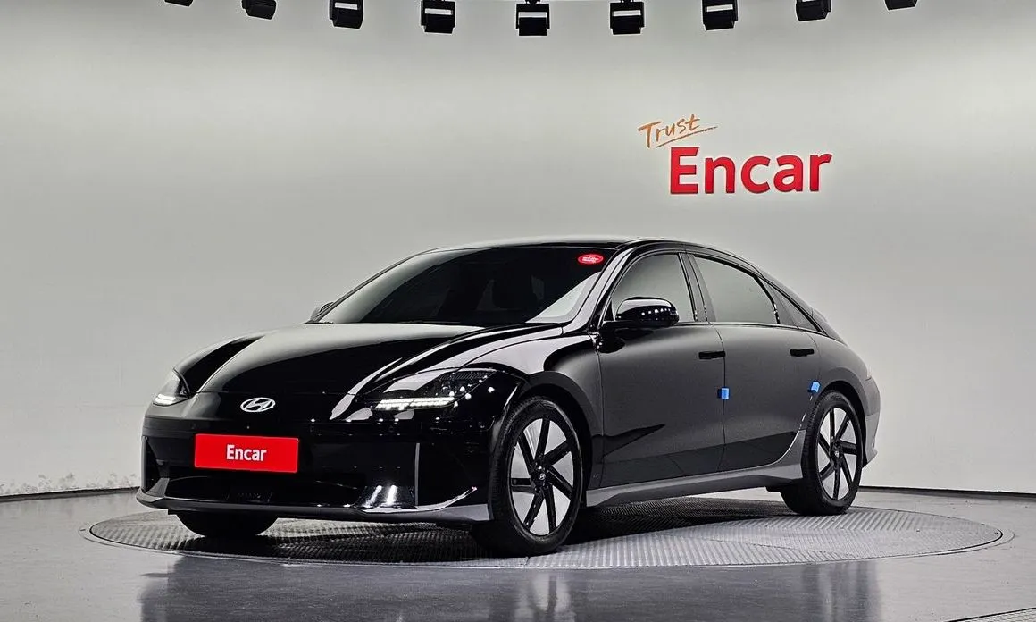 Hyundai Ioniq6 — фото 1