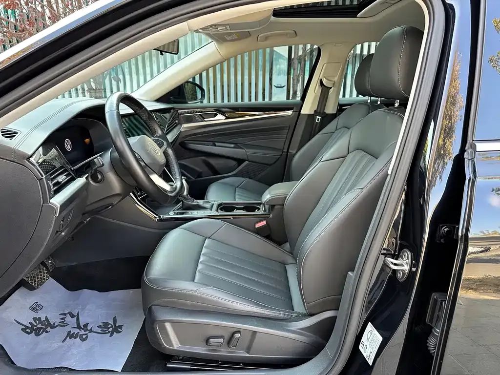 Volkswagen Passat — фото 6