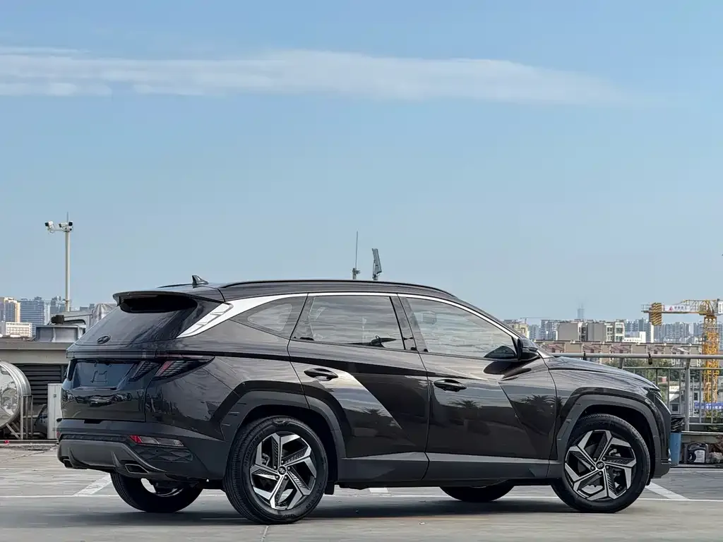 Hyundai Tucson — фото 7