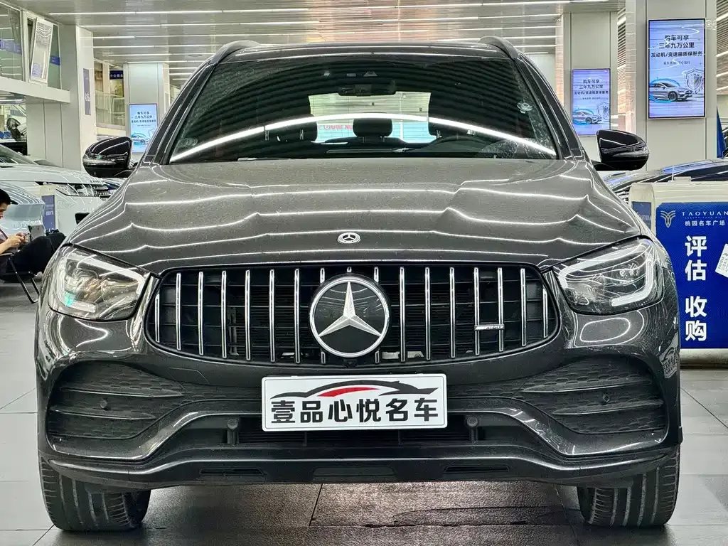 Mercedes-Benz GLC AMG — фото 10