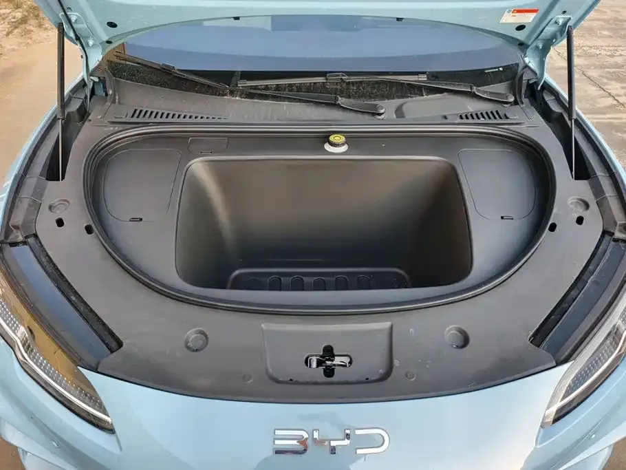 BYD Seal 06GT — фото 8
