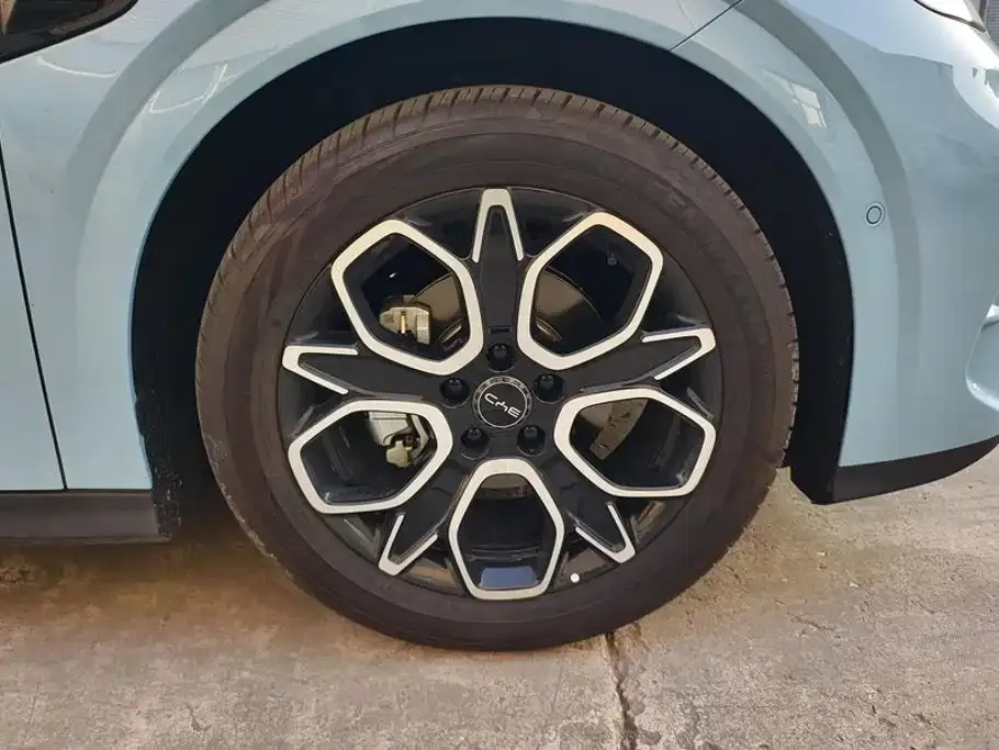 BYD Seal 06GT — фото 6