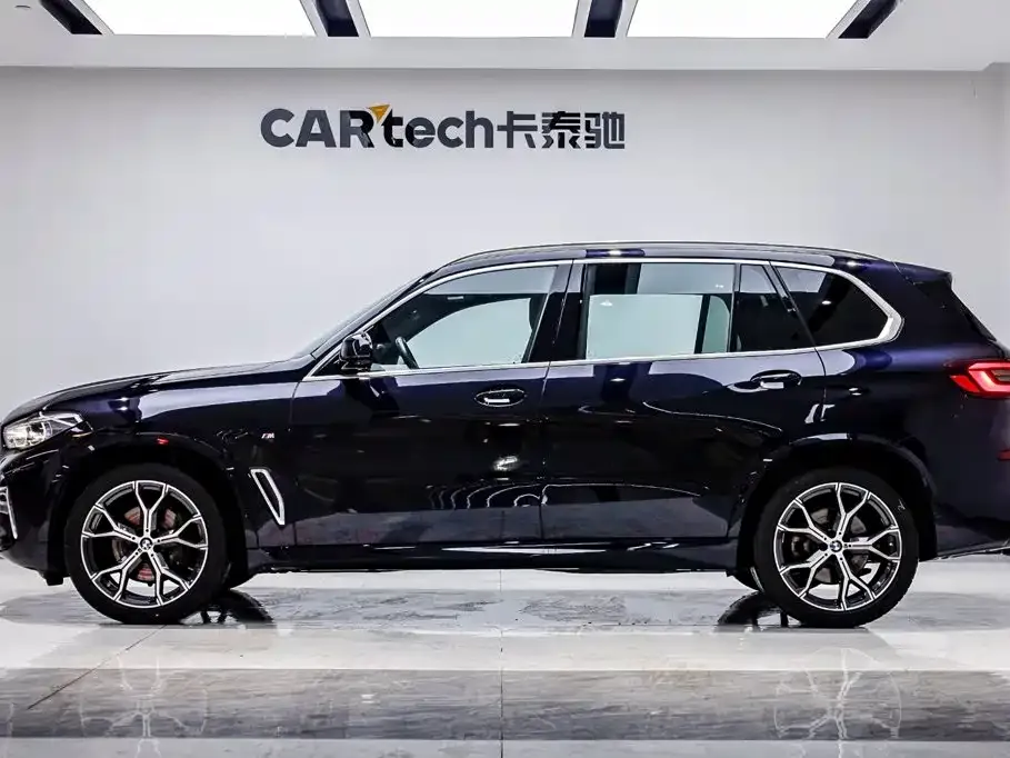 BMW X5 — фото 10