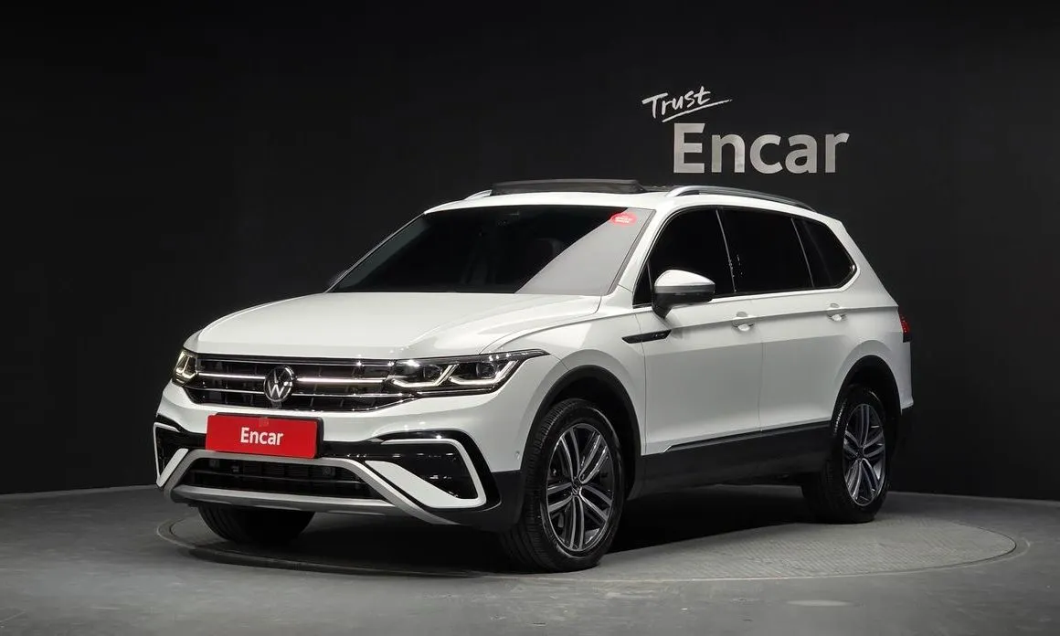 Volkswagen Tiguan — фото 1