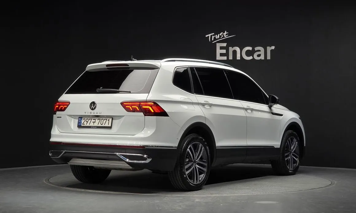Volkswagen Tiguan — фото 3