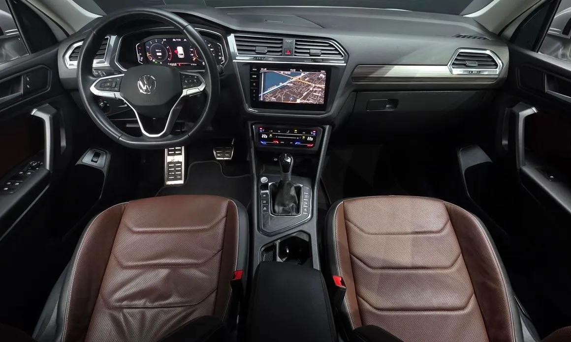 Volkswagen Tiguan — фото 7
