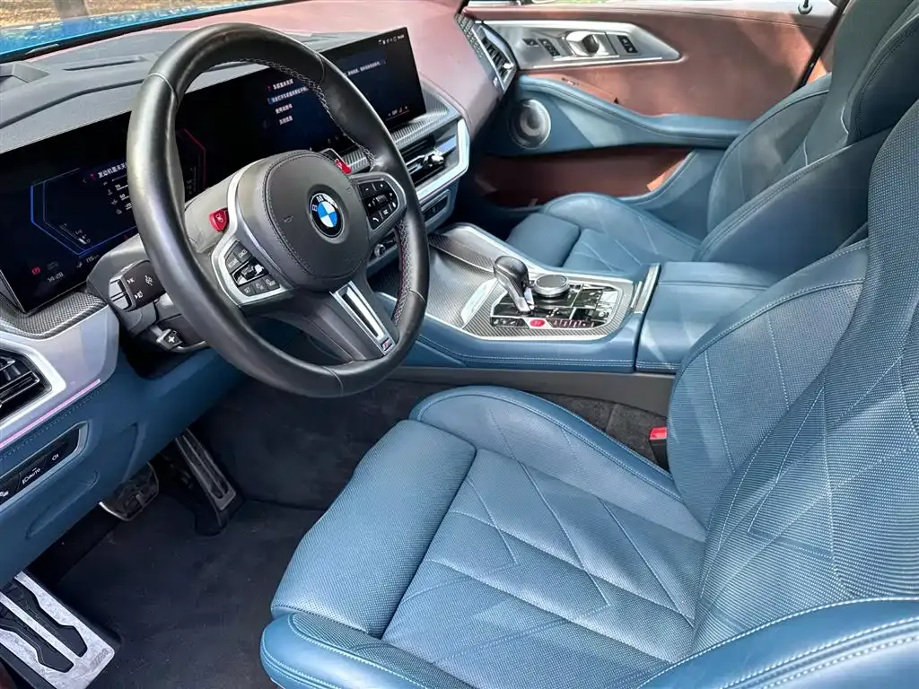 BMW XM — фото 3