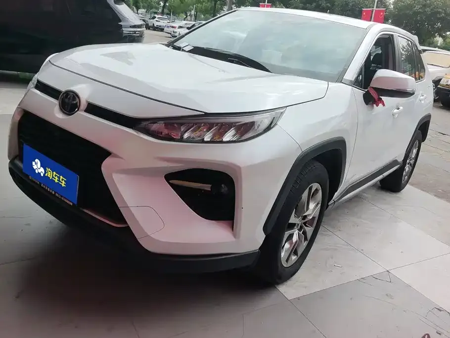 Toyota Wildlander — фото 1
