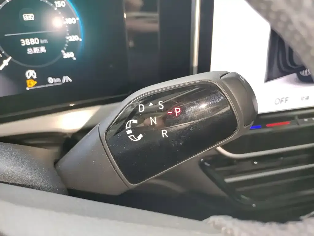 Volkswagen Passat — фото 8