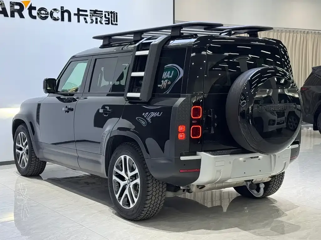 Land Rover Defender — фото 3