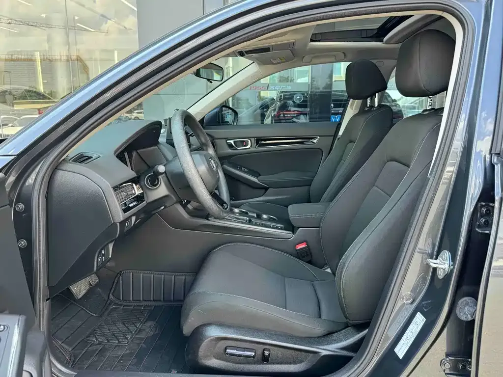Honda Civic — фото 7