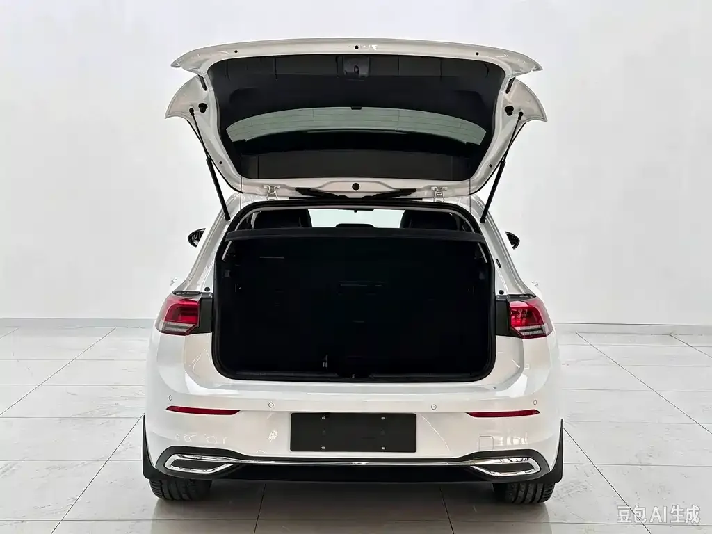 Volkswagen Golf — фото 4