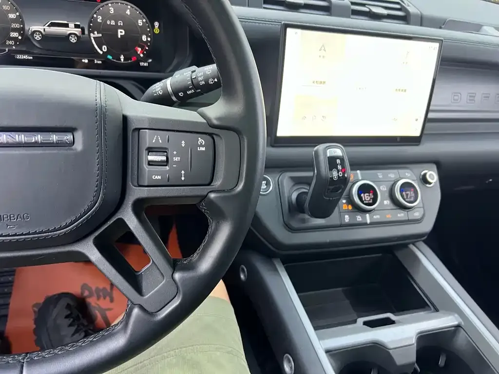 Land Rover Defender — фото 4