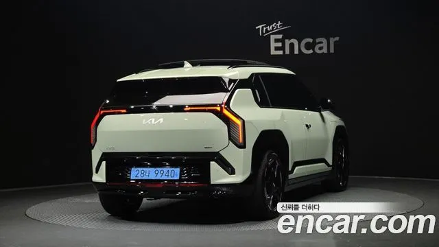 Kia EV3 — фото 6