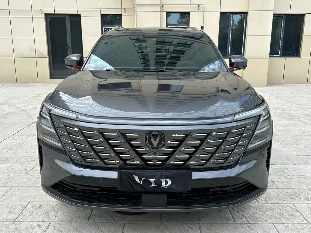 Changan CS75 PLUS — фото 4
