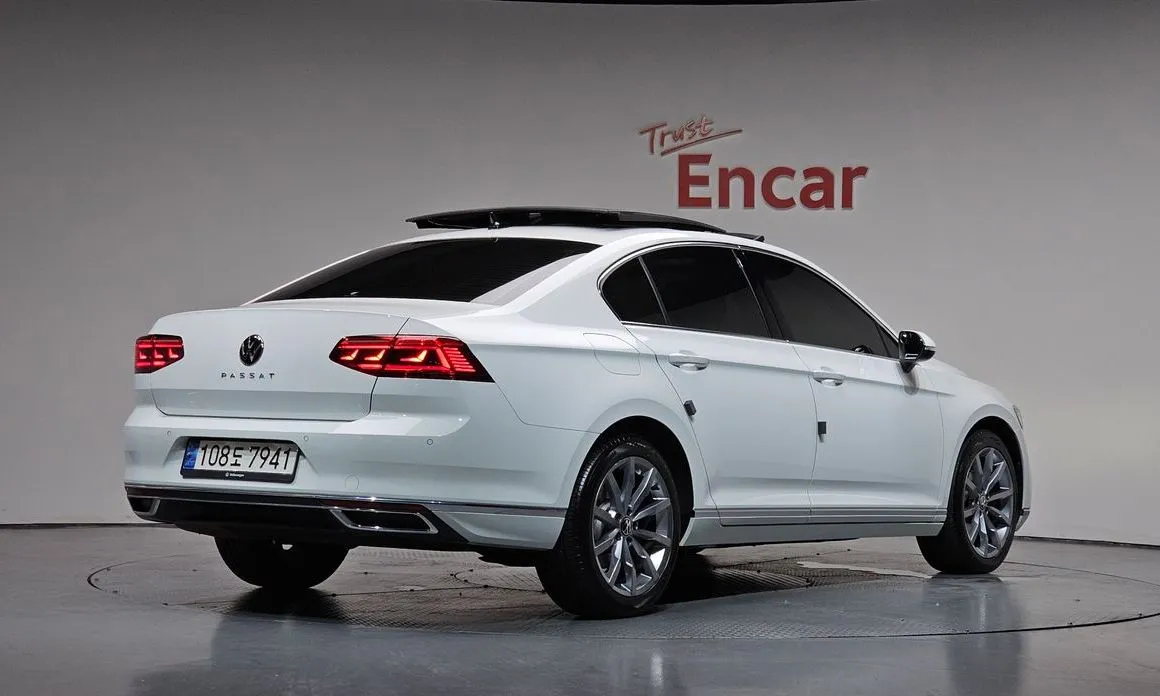 Volkswagen Passat — фото 3