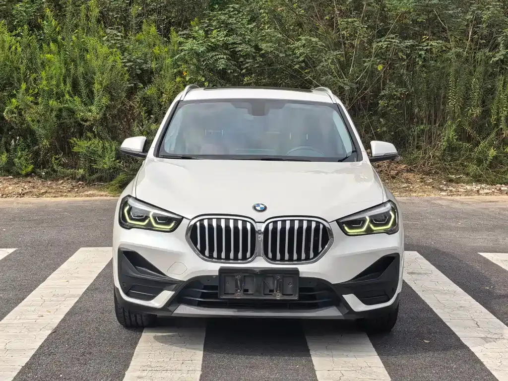 BMW X1 — фото 3