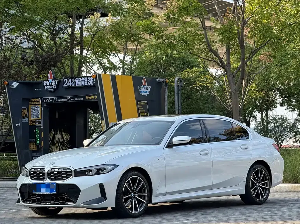 BMW 3 Series — фото 1