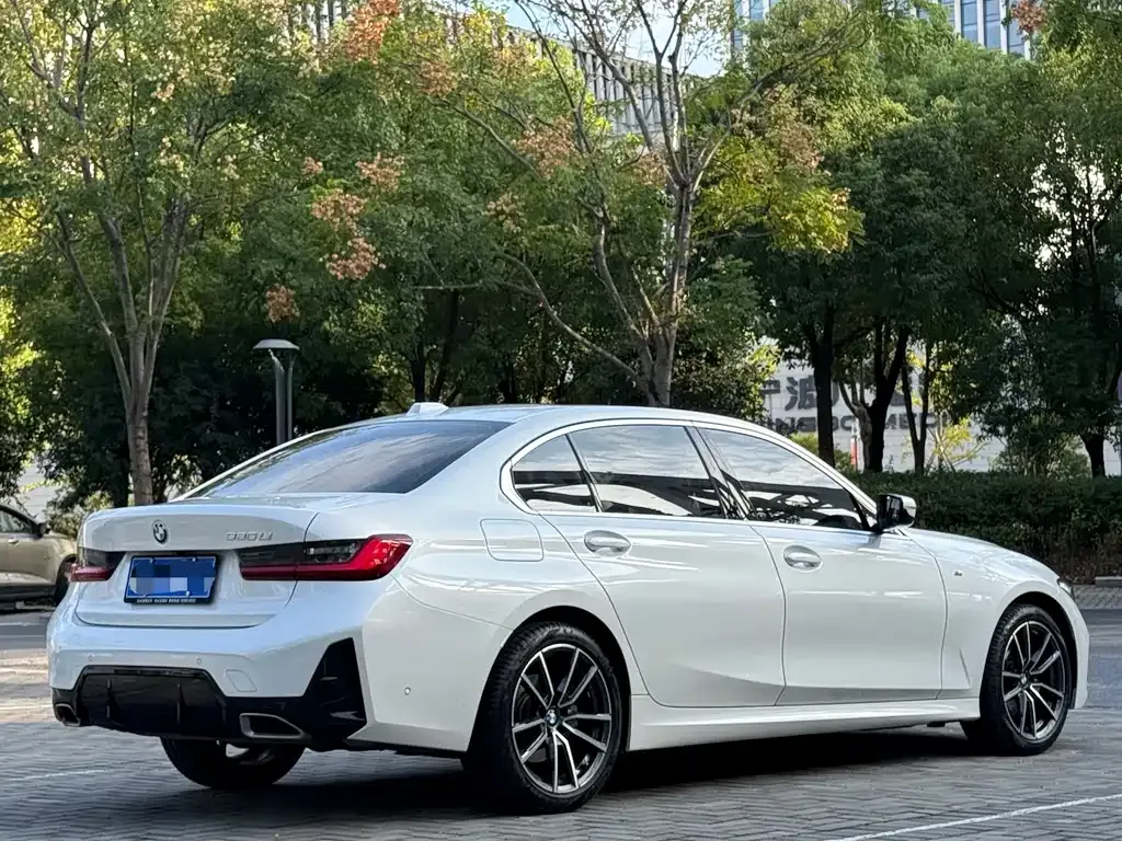BMW 3 Series — фото 10