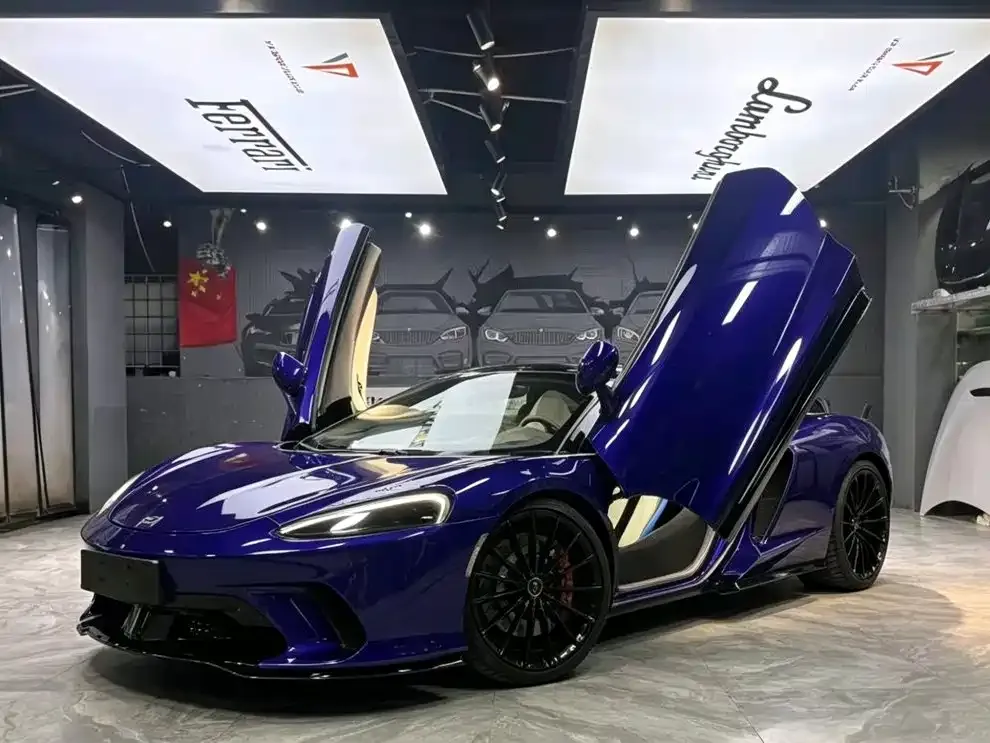 McLaren GT — фото 1