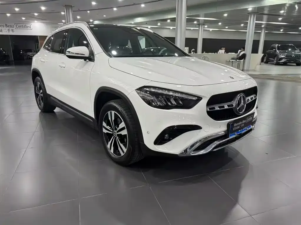 Mercedes-Benz GLA — фото 9