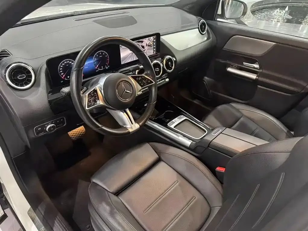 Mercedes-Benz GLA — фото 5