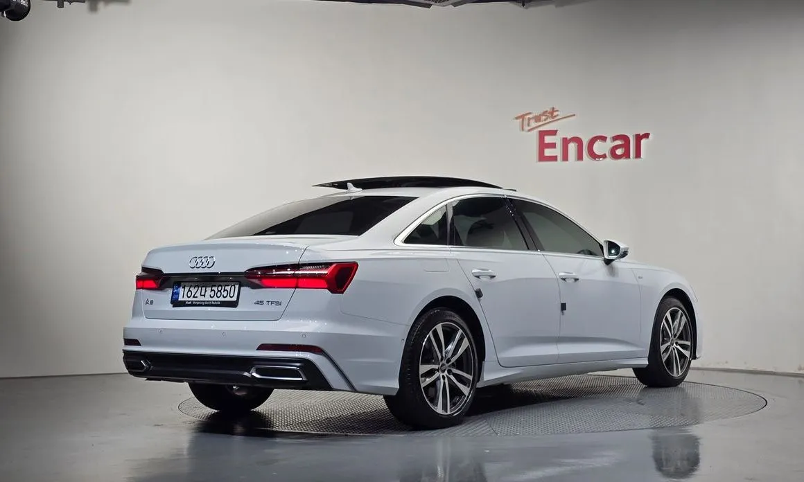 Audi A6 — фото 8