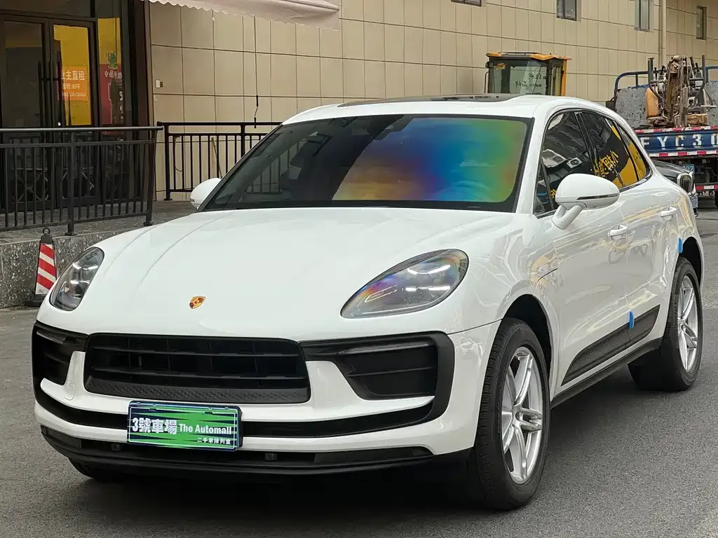 Porsche Macan — фото 1