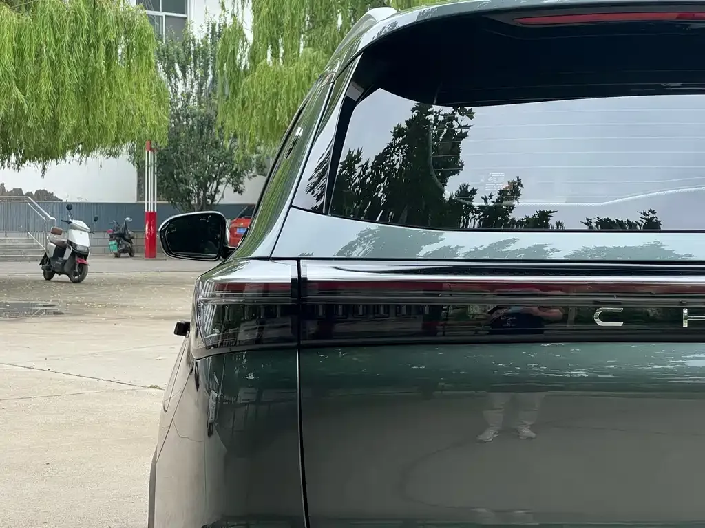 Chery Tiggo 8 PLUS — фото 2