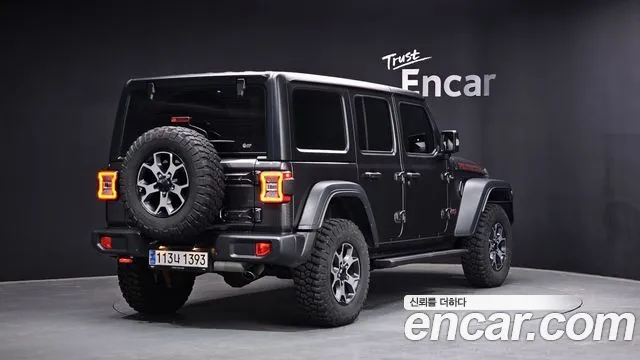 Jeep Wrangler — фото 3