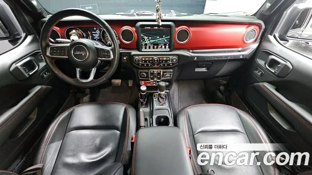 Jeep Wrangler — фото 4