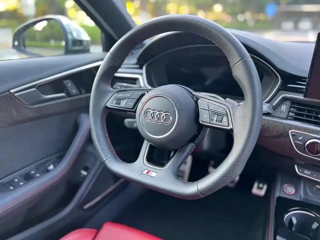 Audi S4 — фото 4