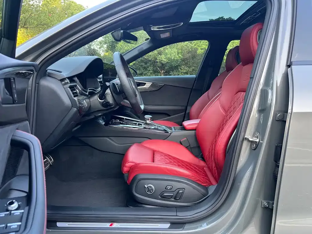 Audi S4 — фото 6