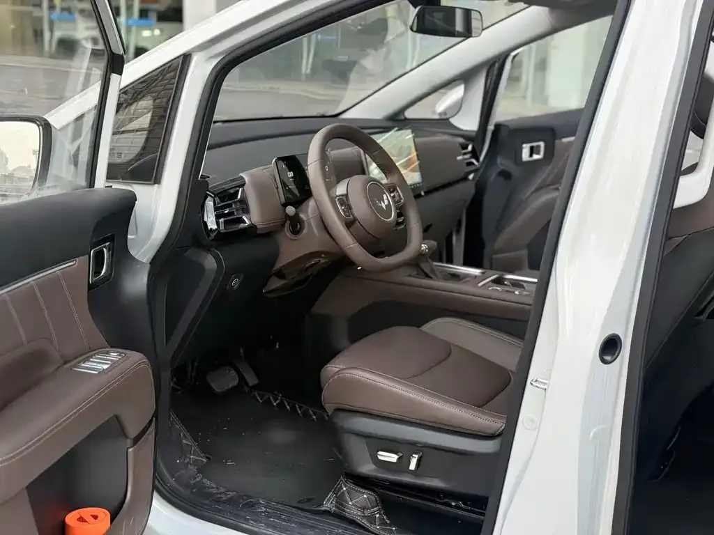 Wuling Xingguang 730 — фото 2