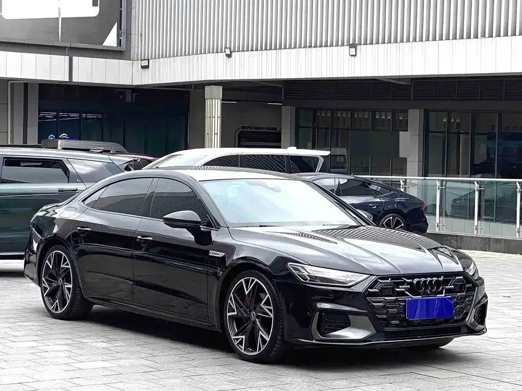 Audi A7L — фото 4