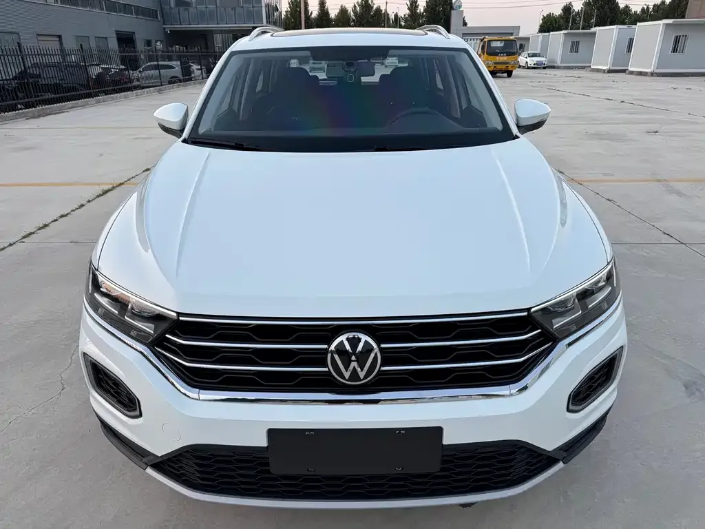 Volkswagen T-Roc — фото 4