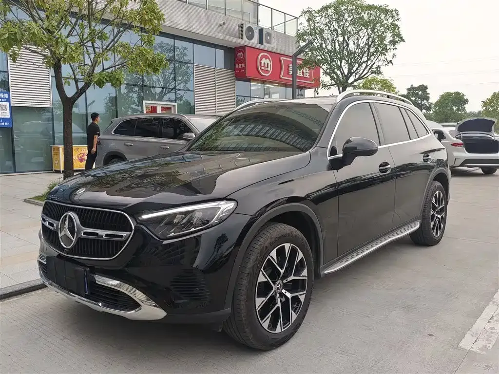 Mercedes-Benz GLC — фото 1