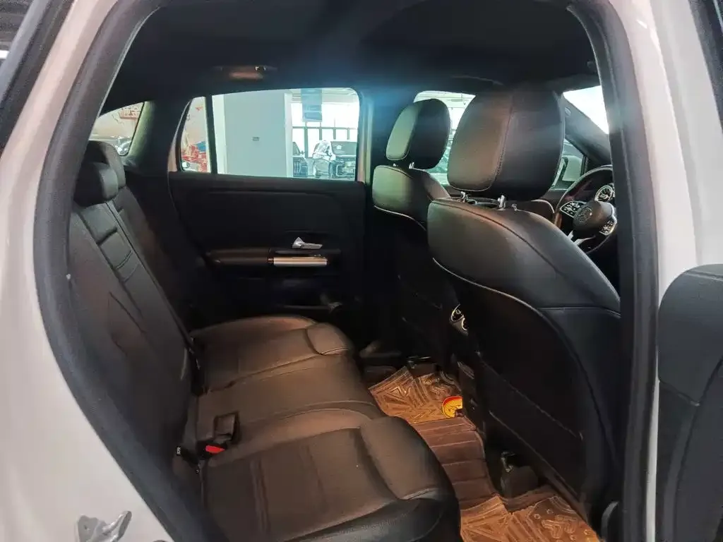 Mercedes-Benz GLA — фото 2