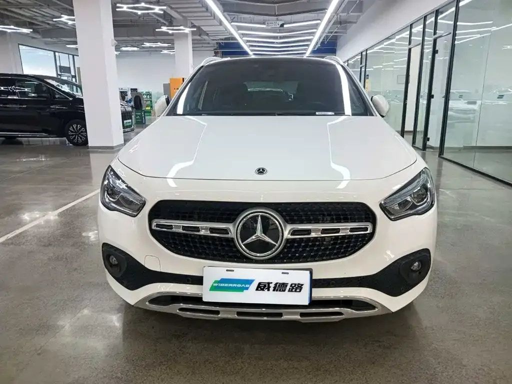 Mercedes-Benz GLA — фото 4