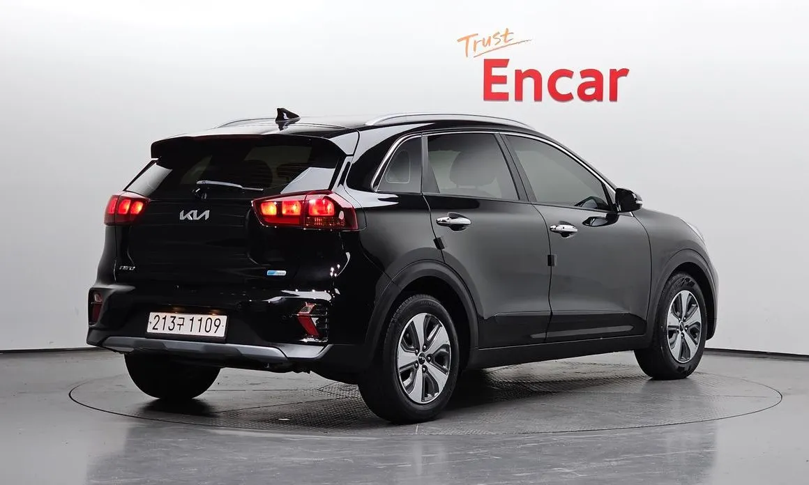 Kia Niro — фото 4