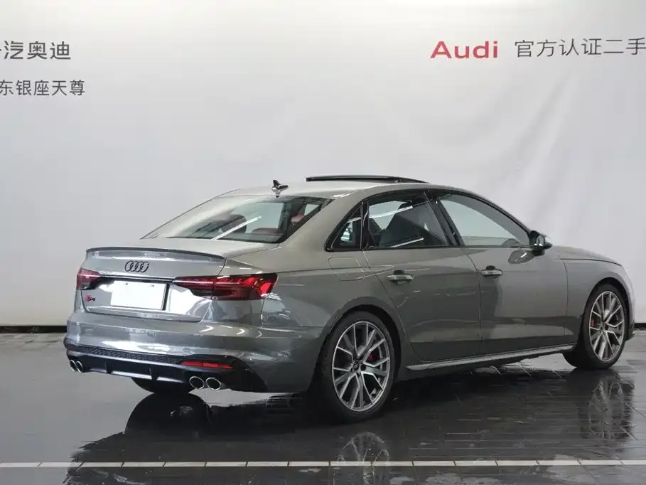 Audi S4 — фото 6
